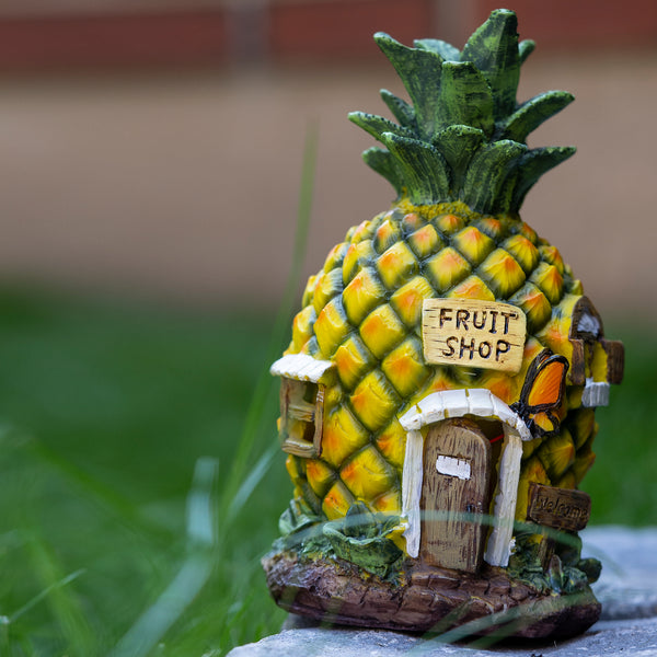 Cute Yellow-Green Polyresin Pineapple Solar Statue - Perfect Garden Gift & Fairy Decor by Sona Casa