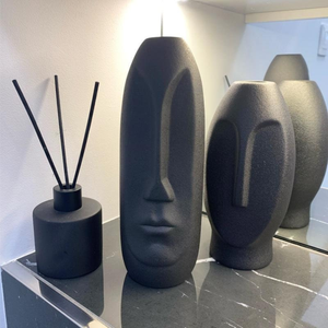 Abstract Human Face Vase by Sona Casa
